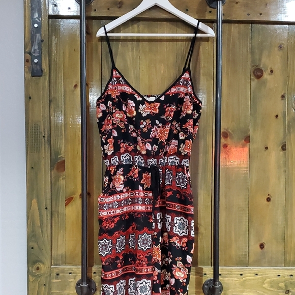 Liberty Love Black and Red Jumpsuit Romper Adjustable Straps - Picture 1 of 12